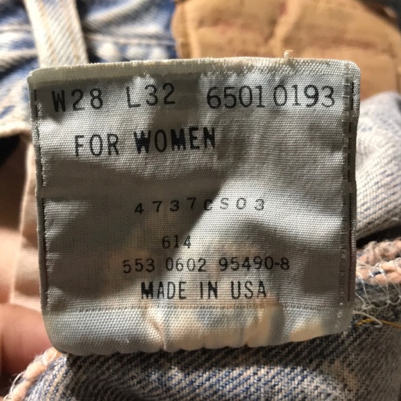 Levi’s 501 Button Fly Distress High Rise Shorts - Picture 5 of 5